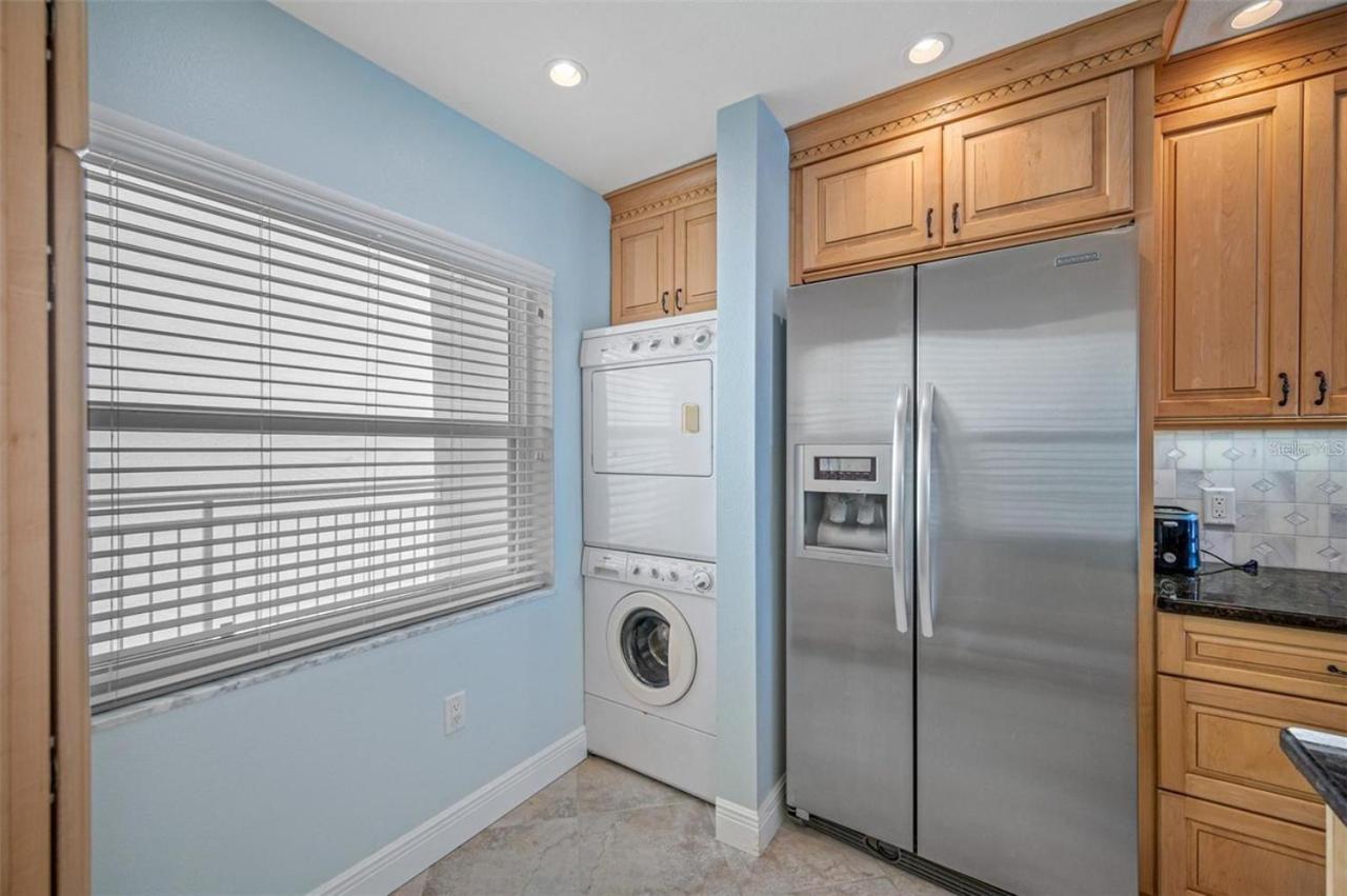 Oceanfront View Of Madeira Beach, Steps To The Beach - Madeira Norte Condo St. Pete Beach Bagian luar foto